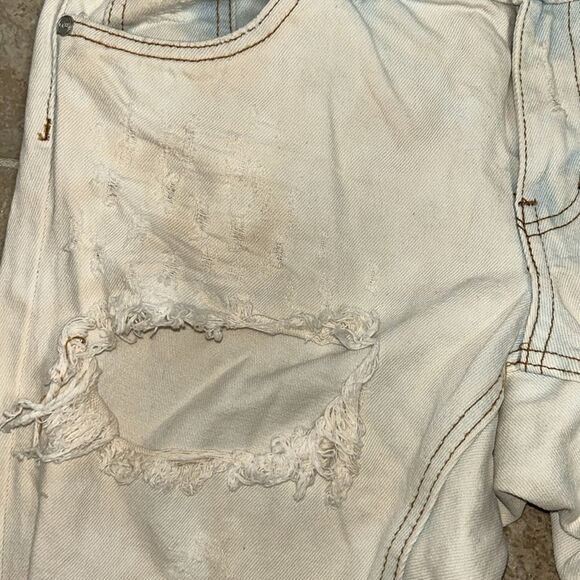 One Teaspoon Distressed Cropped Jeans(Size 28) - Picture 10 of 10